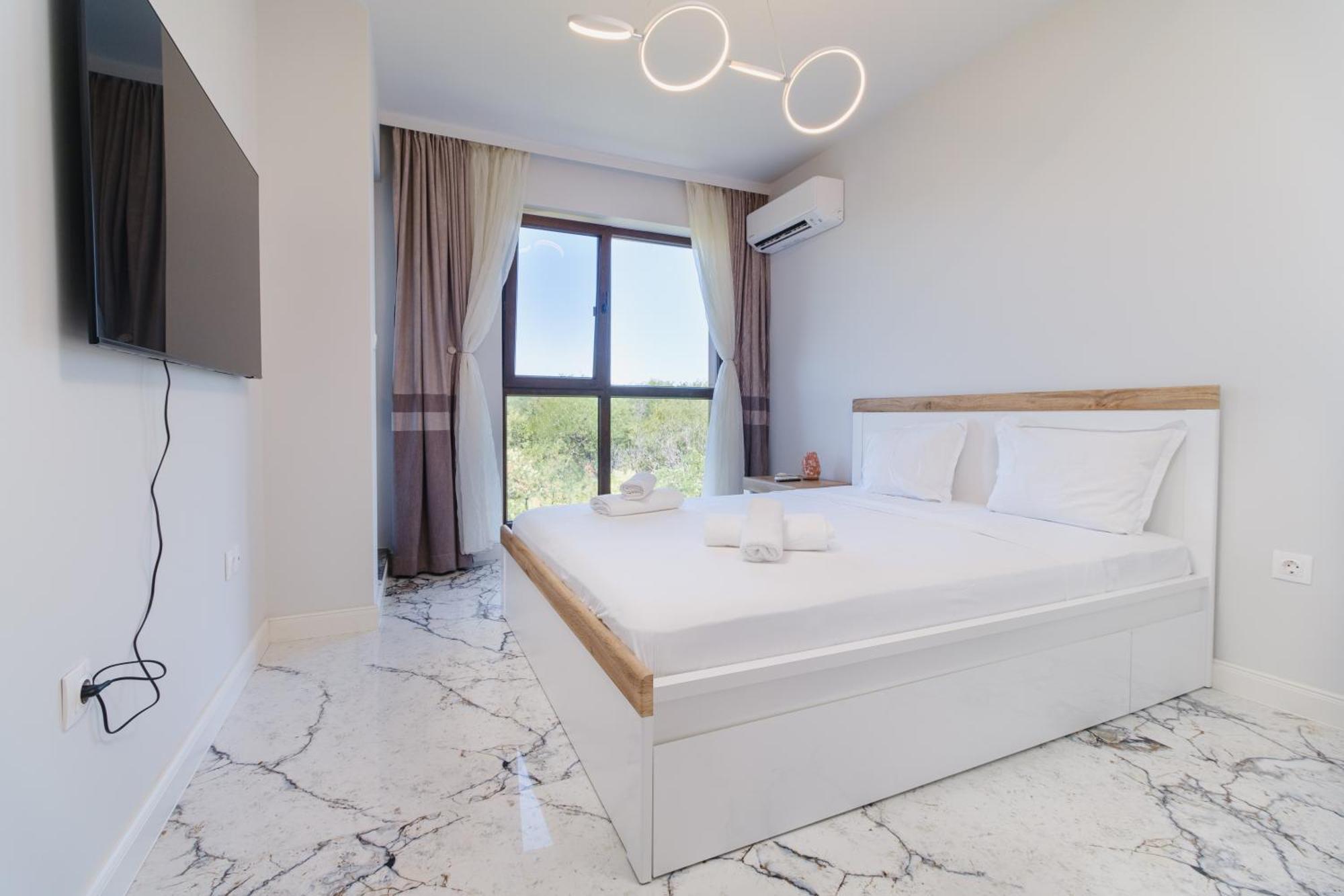 Lauta Forest 1-Bedroom Apartment Plovdiv Exterior photo